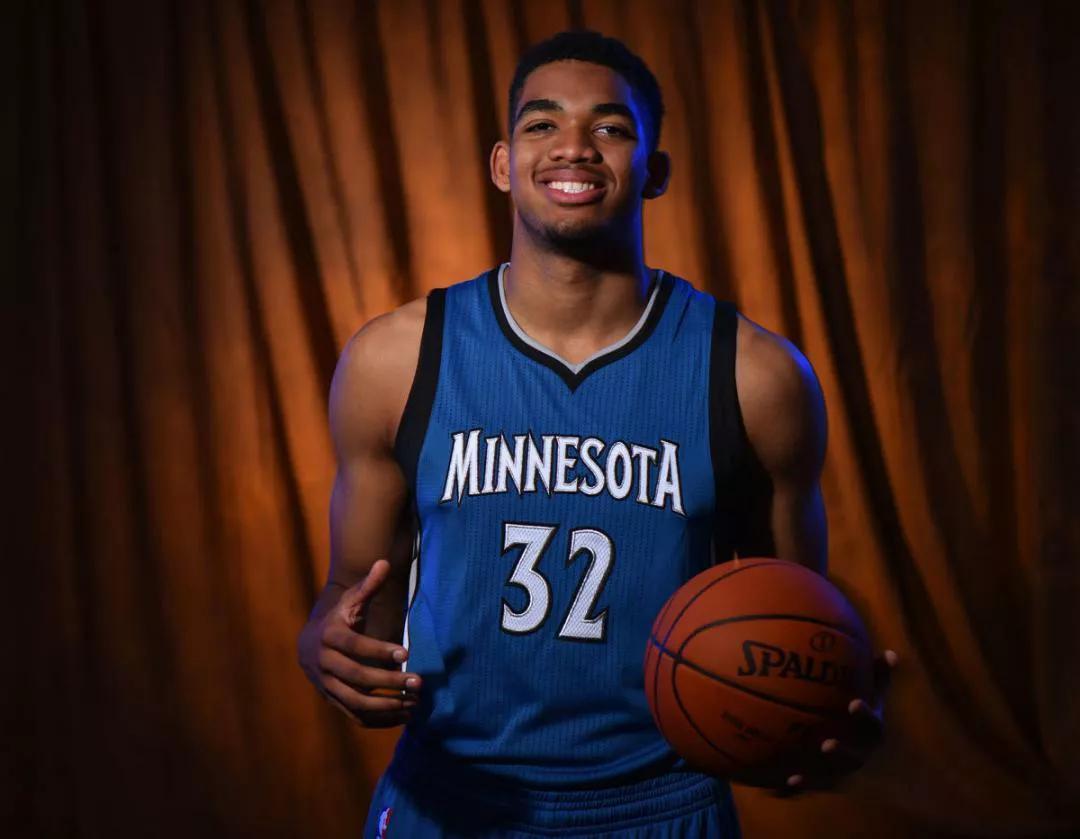 于奉献的人 于奉献的人