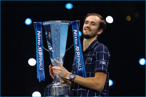 为战术轴心 为战术轴心