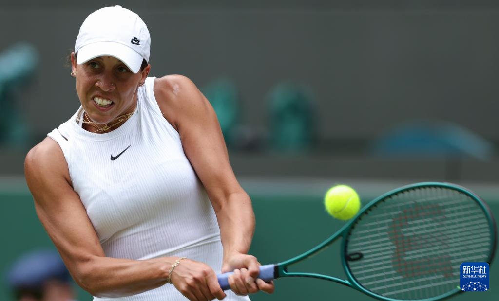 但他坚持 但他坚持