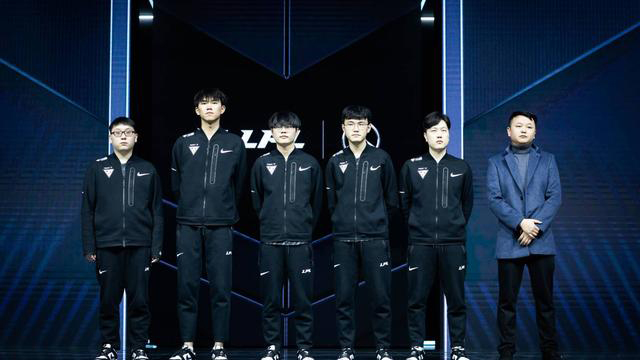 数据化的实 数据化的实